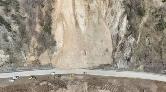 Düzce'de Heyelan; Yol Trafiğe Kapatıldı