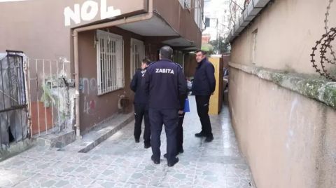 Küçükçekmece’de 8 Katlı Bina Tahliye Edilip Mühürlendi