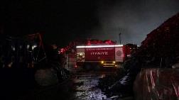 Kocaeli'de, Geri Dönüşüm Tesisinde Yangın