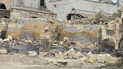 Tarihi Alaaddin Çeşmesi, Kimliği Belirsiz Kişilerce Yıkıldı