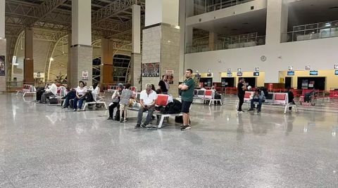 Diyarbakır Havalimanı, Pistindeki Çatlak Nedeniyle Uçuşa Kapatıldı