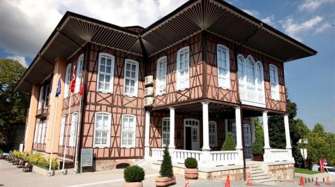 Belediye Binası 97 Yıl Sonra Akıllarına Geldi