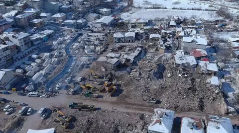 Sıvılaşan Zeminde Konut Israrı