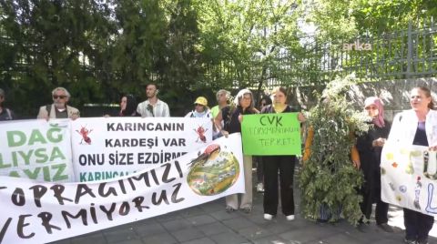 Zeytinliklerin Madenciliğe Açılmasına Meclis Önünde Tepki