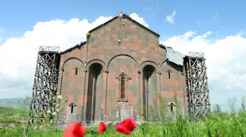 Restore Edilen Ani Katedrali Cami Olarak Ziyaretçilere Açılacak