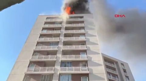 Bağcılar'da 12 Katlı Binada Yangın 