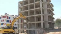 Beton Dayanımı Yetersiz Çıkan 5 Katı Tamamlanan Bina Yıkıldı