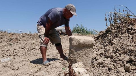 Aydın'daki Taşköprü'de Temizlik Sırasında Tarihi Parça Bulundu