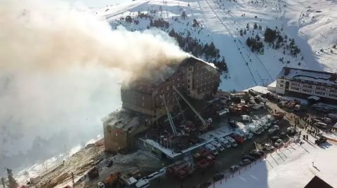 Otel Yangınında Müdür, Önce Otel Yetkililerini Arayarak ‘Çıkın’ Demiş
