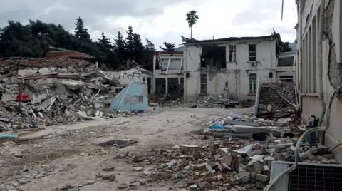 Deprem Bölgesinde Eğitim Sorunu 30 Aydır Çözülemedi