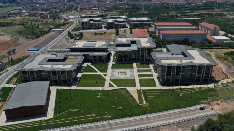 Külliye Binaları, Üniversite Bütçesini Eritti