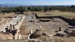 Metropolis'te 1800 Yıllık Agora Bulundu