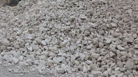 Kapatılan Taş Ocağının Ruhsat Oyunu