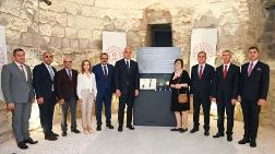 Bakan Ersoy, Türkiye'ye İade Edilen 7 Tarihi Eseri Tanıttı