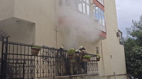 Ümraniye’de 3 Katlı Binada Yangın