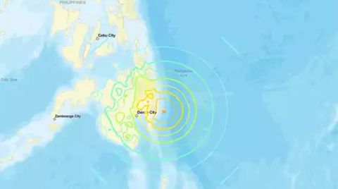 Filipinler'de 7.4 Büyüklüğünde Deprem