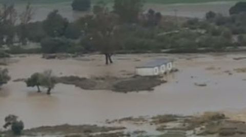 Gökçeada'da Sağanak Su Baskını ve Heyelana Yol Açtı