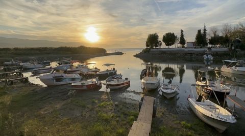 İznik Gölü'nde Kuraklık Nedeniyle Çekilme 350 Metreye Ulaştı