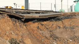 İstinat Duvarı İnşaat Sırasında Yıkıldı; Yol Çöktü