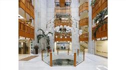 Nevzat Sayın’ın “Nasıl Yapmalı?” Kitabı Derslere İlham Veriyor