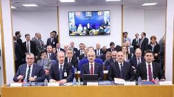 Bakan Uraloğlu: Kocaeli'de Çöken Binanın Metroyla İlgisi Yok