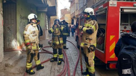 Diyarbakır'da Apartman Yangını: 13 Kişi Dumandan Etkilendi