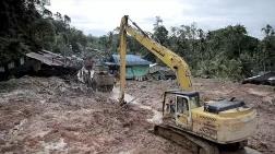 Endonezya’da Sel Nedeniyle Hayatını Kaybedenlerin Sayısı 442'ye Yükseldi