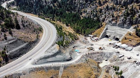 Güzeldere Tüneli'nde Işık Göründü| Yapı